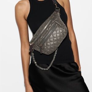 Magnet Small Crosby Crossbody Sling